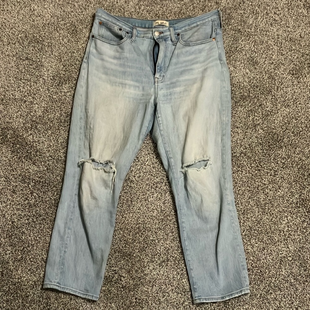 Madewell The High-Rise Slim Crop Boyjean in Dumas Light Wash: Ripped Edition
